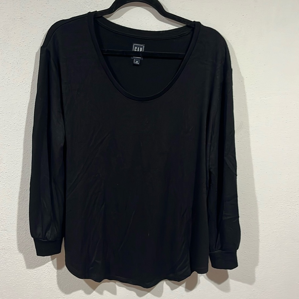 Gap Maternity knit long sleeve top
